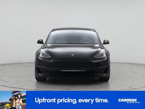 Black 2023 Tesla Model 3
