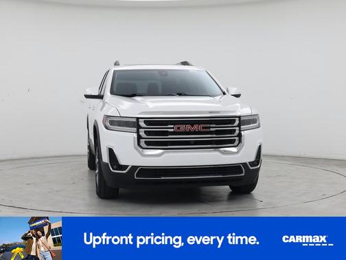 White 2023 GMC Acadia SLT