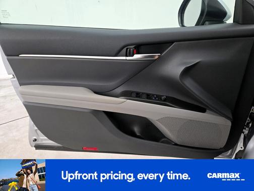 Silver 2022 Toyota Camry SE