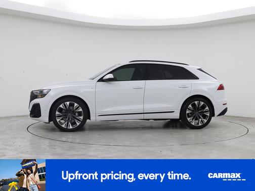 White 2025 Audi Q8 Premium Plus