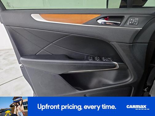 2019 Lincoln MKC Select