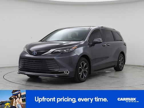 Gray 2025 Toyota Sienna Platinum