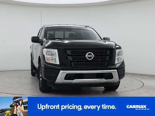 2021 Nissan Titan SV