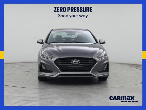 Gray 2019 Hyundai SONATA SE
