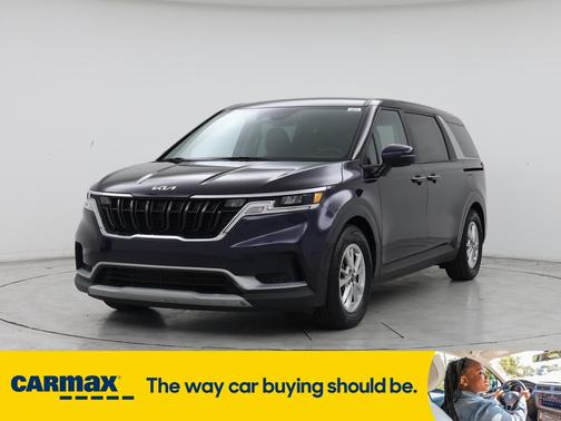 2022 Kia Carnival LX