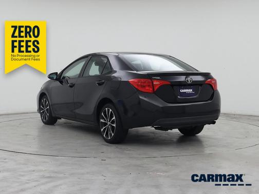 Black 2018 Toyota Corolla SE
