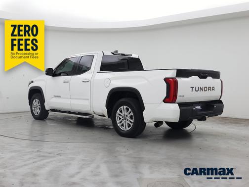 White 2022 Toyota Tundra SR5