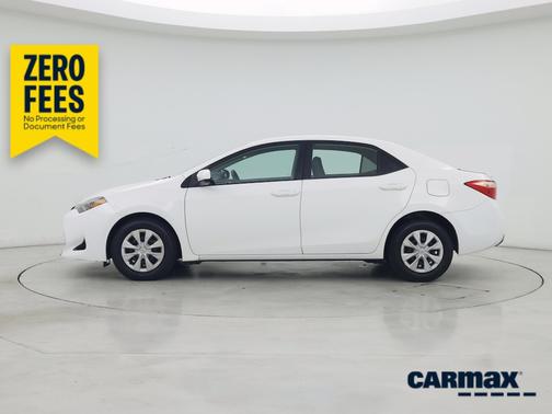 White 2018 Toyota Corolla LE