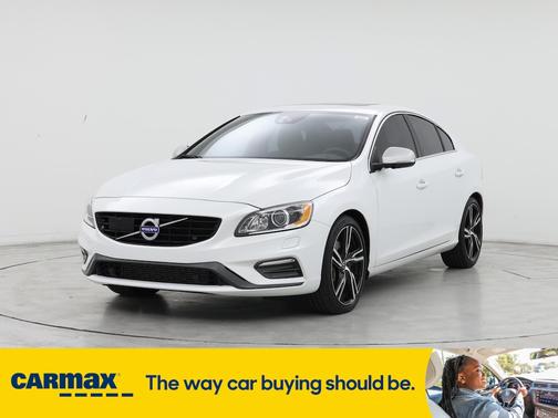 2017 Volvo S60 T6 R-Design Platinum