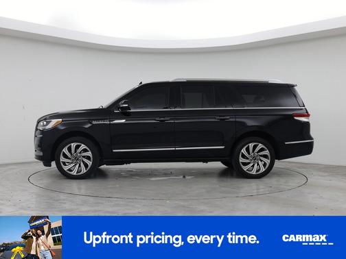 Black 2023 Lincoln Navigator L Reserve
