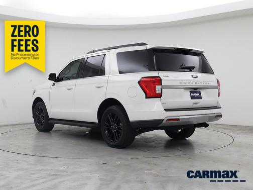 White 2024 Ford Expedition XLT