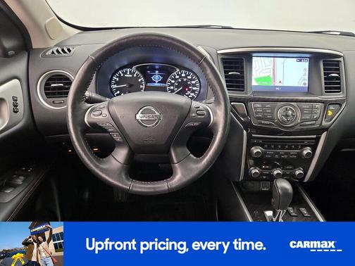 2020 Nissan Pathfinder SL