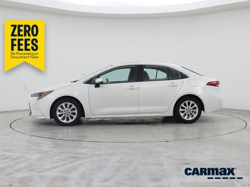 White 2021 Toyota Corolla XLE