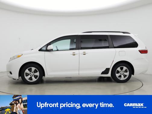 2015 Toyota Sienna LE