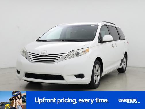 2015 Toyota Sienna LE