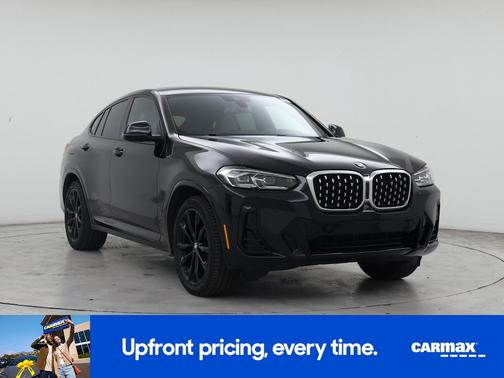 Black 2024 BMW X4 XDrive30i