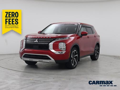 Red 2023 Mitsubishi Outlander SE