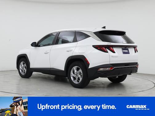 2023 Hyundai TUCSON SE