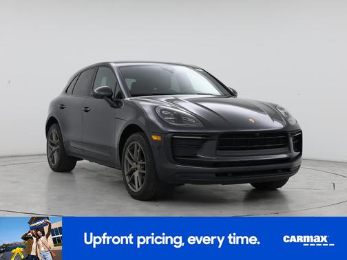 2022 Porsche Macan Base (PDK)