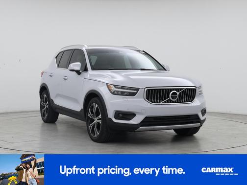 White 2020 Volvo XC40 T5 Inscription