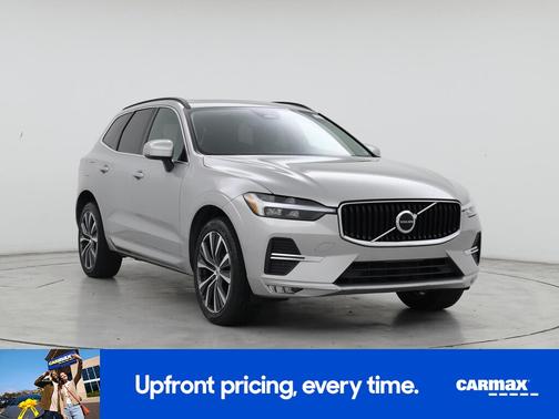 2022 Volvo XC60 B5 Momentum