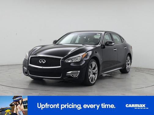 Black 2019 INFINITI Q70 L Luxe