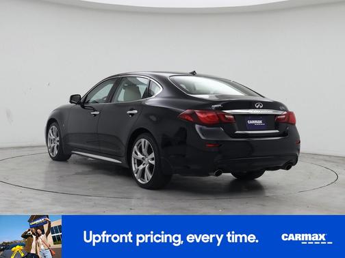 Black 2019 INFINITI Q70 L Luxe