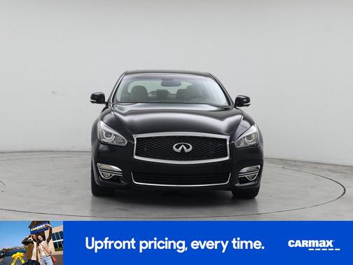 Black 2019 INFINITI Q70 L Luxe