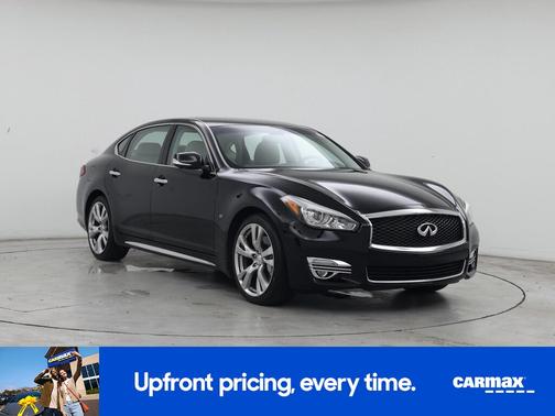 Black 2019 INFINITI Q70 L Luxe