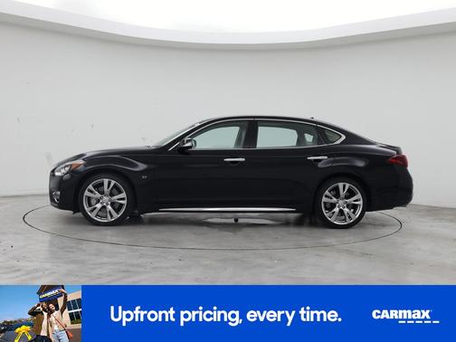 Black 2019 INFINITI Q70 L Luxe