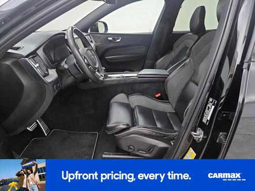 2020 Volvo XC60 T5 R-Design