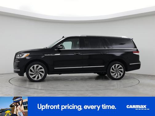 2022 Lincoln Navigator L Reserve
