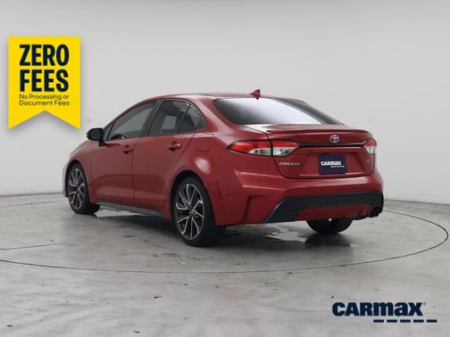 Red 2020 Toyota Corolla SE