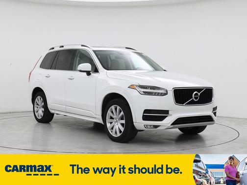 2019 Volvo XC90 T5 Momentum