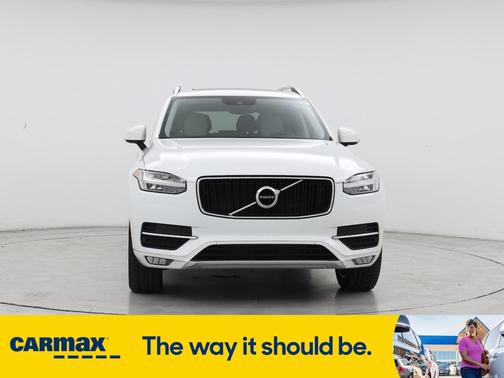 2019 Volvo XC90 T5 Momentum
