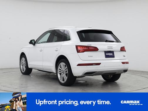 White 2018 Audi Q5 Prestige