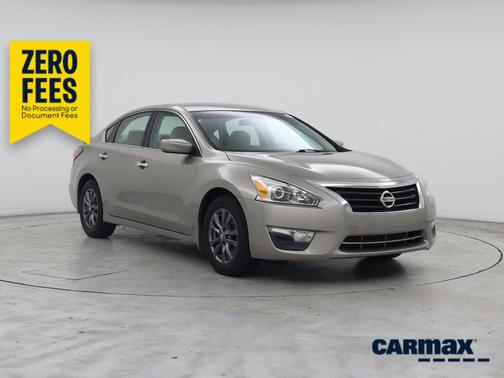 Gold 2015 Nissan Altima S