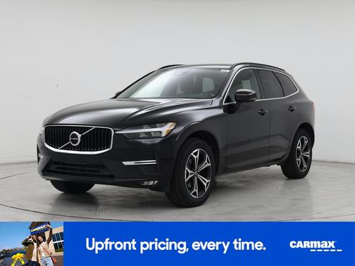 2022 Volvo XC60 B5 Momentum