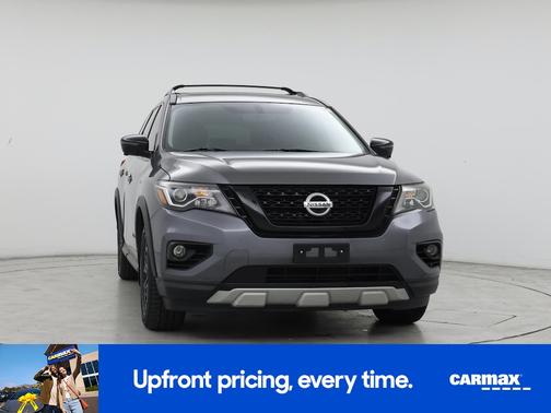 2020 Nissan Pathfinder SL