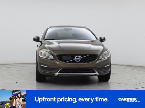 2016 Volvo V60 Cross Country T5