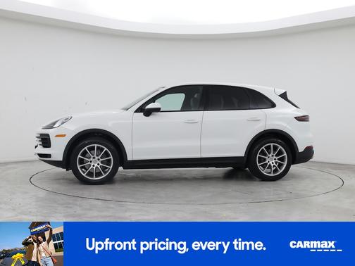 White 2019 Porsche Cayenne