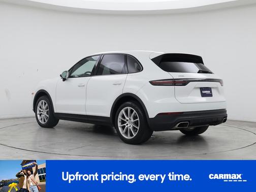 White 2019 Porsche Cayenne