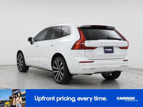 2023 Volvo XC60 Recharge Plug-In Hybrid T8 Ultimate Bright Theme
