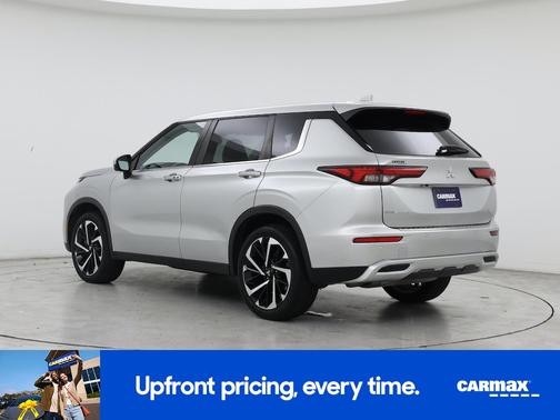 2022 Mitsubishi Outlander SE
