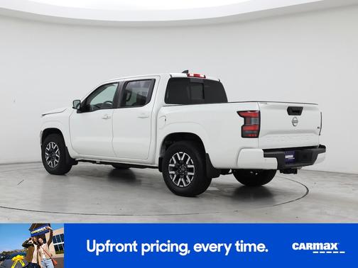 2024 Nissan Frontier SL