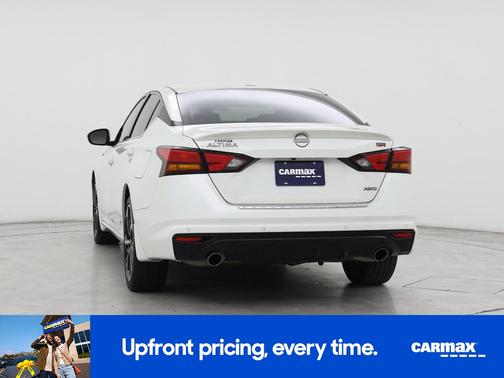 2023 Nissan Altima SR