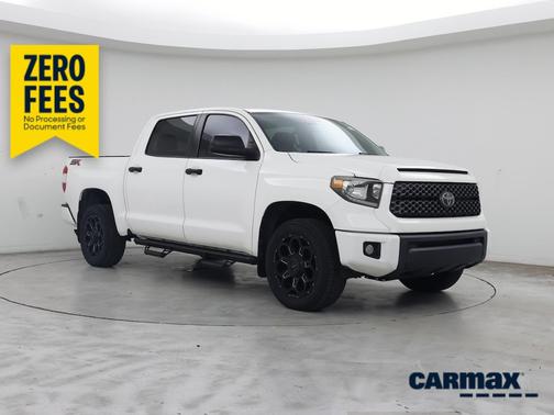 White 2020 Toyota Tundra SR5