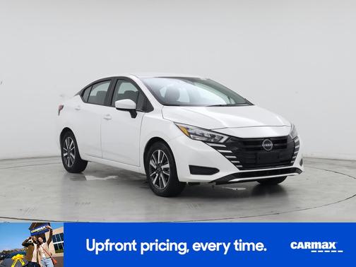 White 2025 Nissan Versa SV