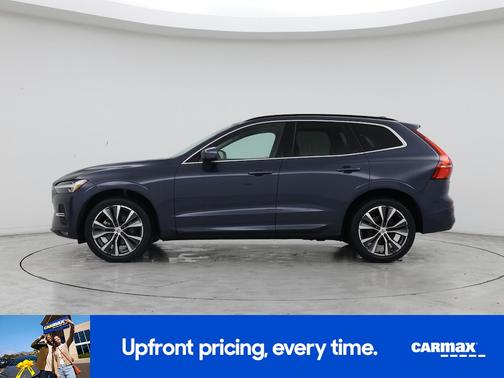 2022 Volvo XC60 B5 Momentum