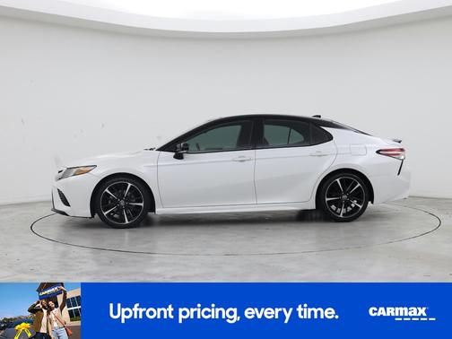White 2019 Toyota Camry XSE